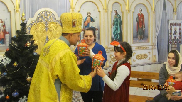 The celebration of the Saint Nicholas Day  in the community the temple of the Transfiguration